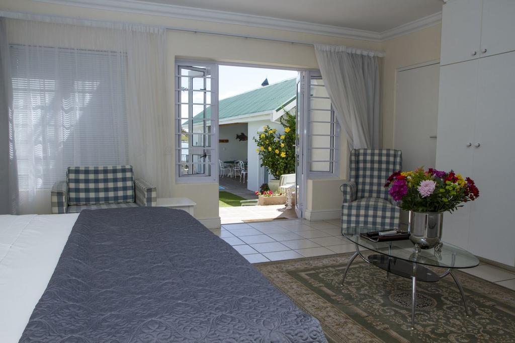 Gordon'S Beach Lodge Gordonʼs Bay Quarto foto